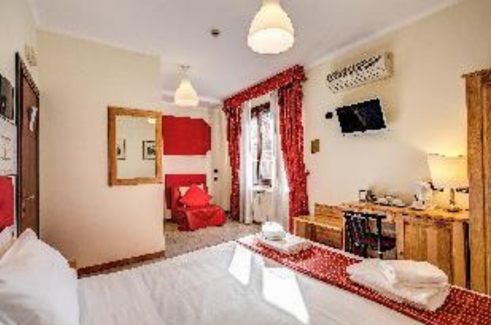 Hotel Espana Dependance Main image